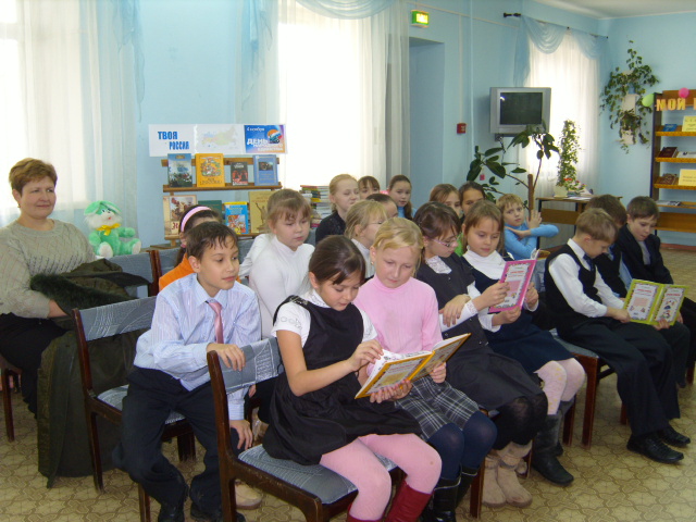 Для юных читателей библиотеки имени Х. Степанова состоялась литературно-музыкальная композиция «Дорогою добра»